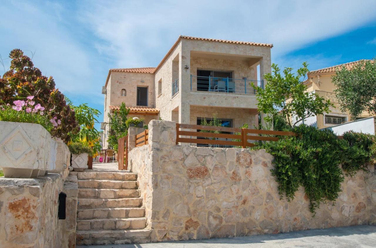 Liri'S Apartments Kalamaki  Exterior photo