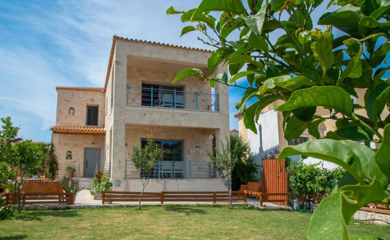 Liri'S Apartments Kalamaki  Exterior photo